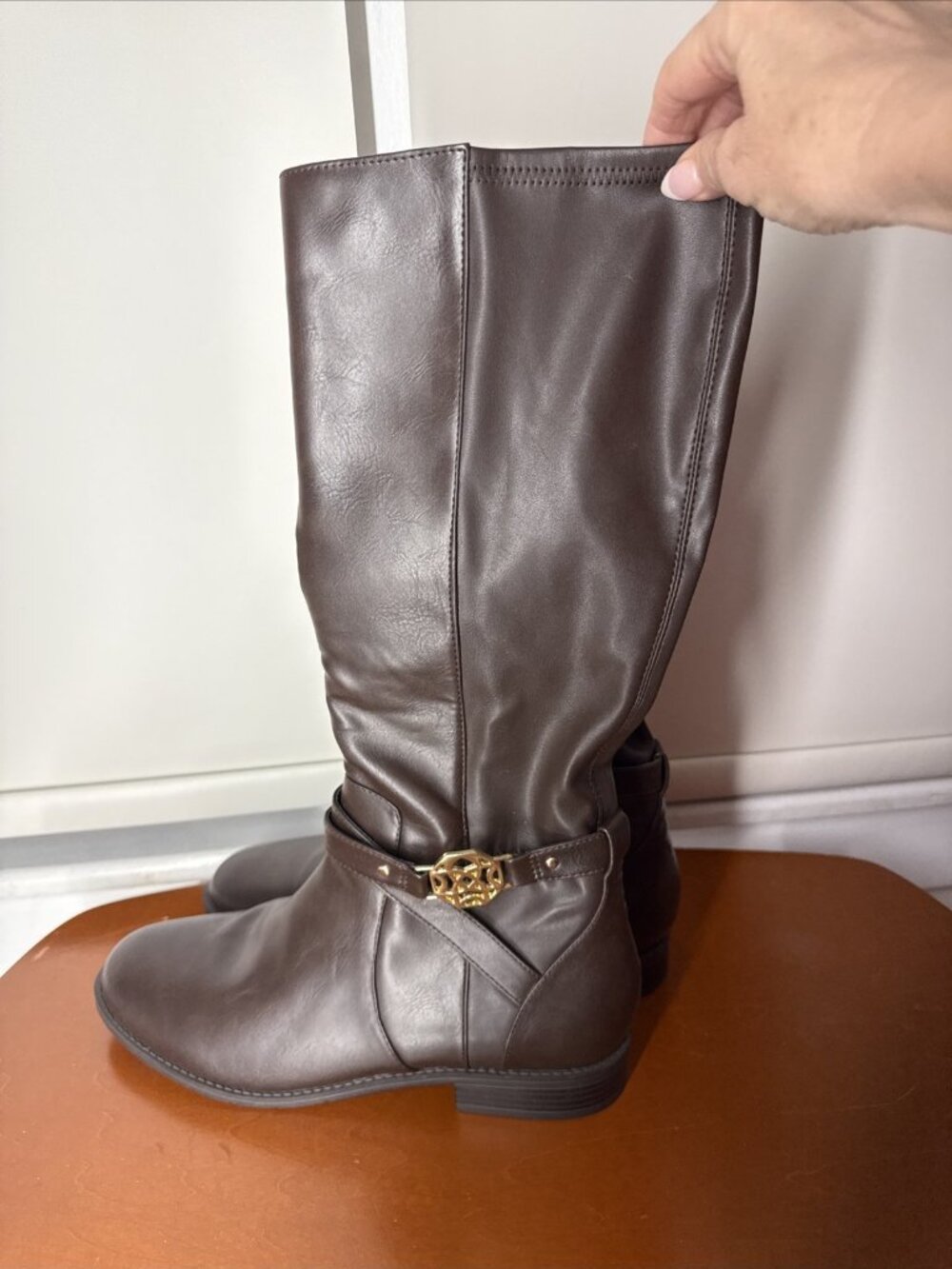 Michael by Michael Shannon Women's Yvette Size 11 Knee High Boots Brown